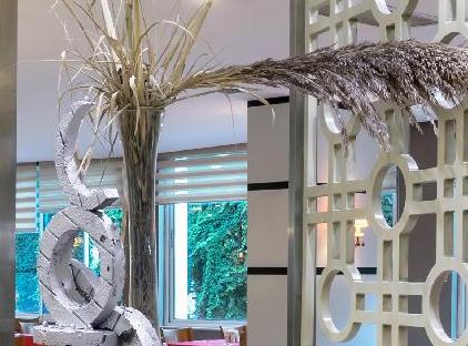 Ring Beach Hotel تورنگار