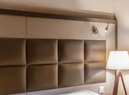 Ring Beach Hotel تورنگار