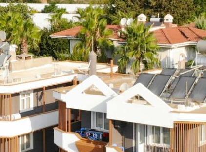Tomris Apart Hotel تورنگار