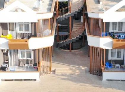 Tomris Apart Hotel تورنگار