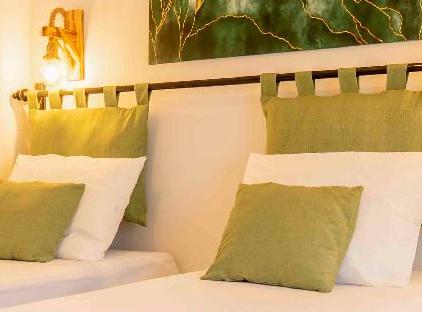 Kamkat Otel تورنگار