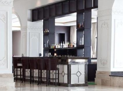 Amara Premier Palace Hotel تورنگار