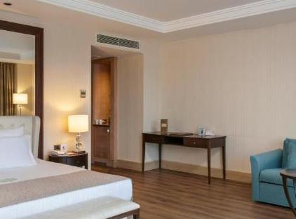 Amara Premier Palace Hotel تورنگار