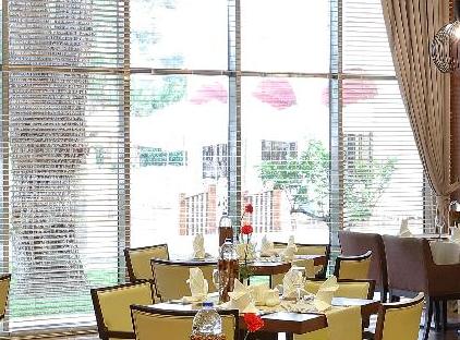 Amara Premier Palace Hotel تورنگار