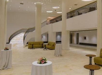 Amara Premier Palace Hotel تورنگار