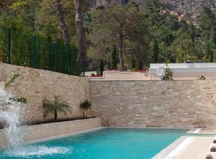 Amara Premier Palace Hotel تورنگار