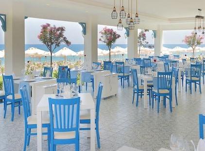 Amara Premier Palace Hotel تورنگار