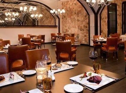 Amara Premier Palace Hotel تورنگار