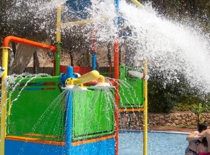Amara Premier Palace Hotel تورنگار