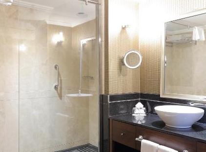 Amara Premier Palace Hotel تورنگار