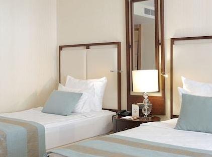 Amara Premier Palace Hotel تورنگار