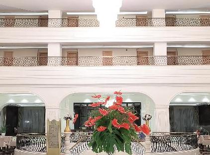 Amara Premier Palace Hotel تورنگار