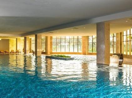 Amara Premier Palace Hotel تورنگار