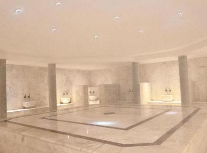 Siu Collection تورنگار