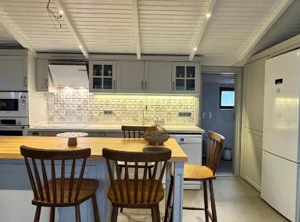 GARDEN BUNGALOW تورنگار