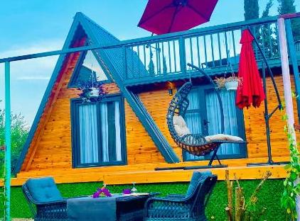 GARDEN BUNGALOW تورنگار
