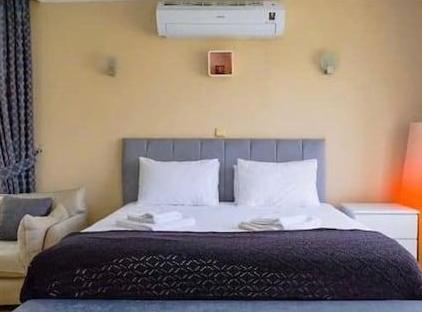 GARDEN BUNGALOW تورنگار