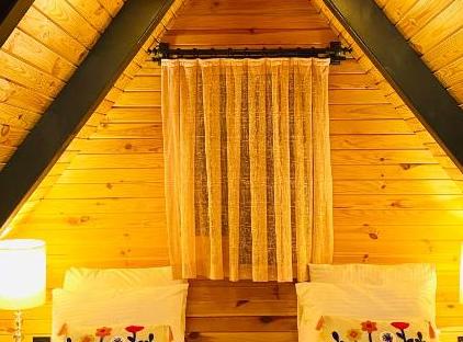 GARDEN BUNGALOW تورنگار