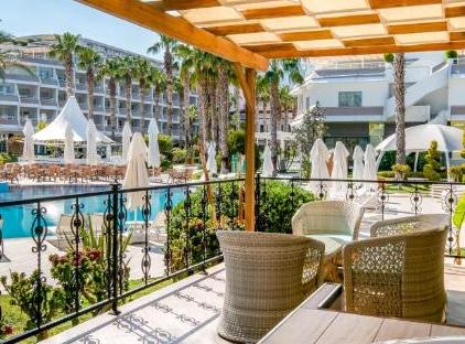 Queen's Park Rai Premium Tekirova آنتالیا تورنگار