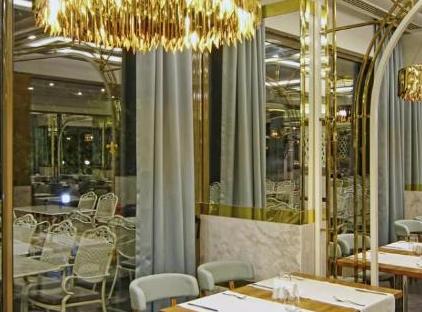 Queen's Park Rai Premium Tekirova تورنگار