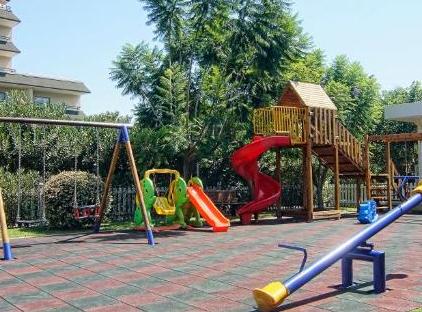 Queen's Park Rai Premium Tekirova تورنگار