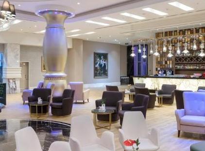 Dobedan World Palace تورنگار