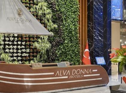 Dobedan World Palace تورنگار