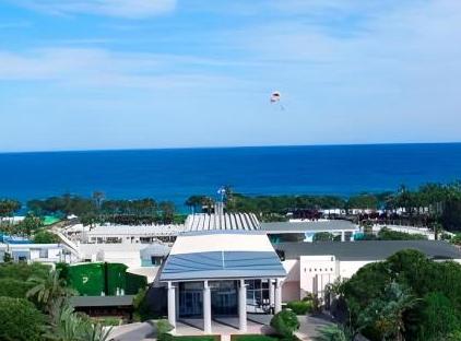 Dobedan World Palace تورنگار