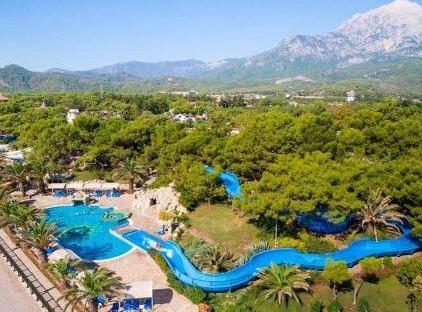 Pirate's Beach Club تورنگار