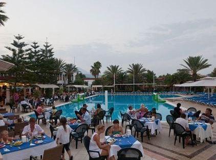 Pirate's Beach Club تورنگار