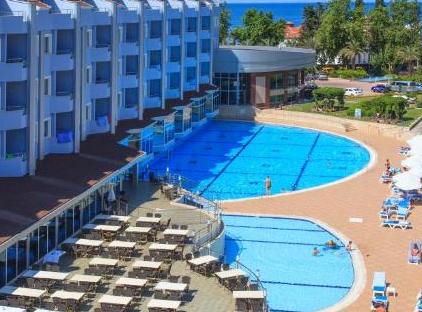 Rox Royal Hotel تورنگار