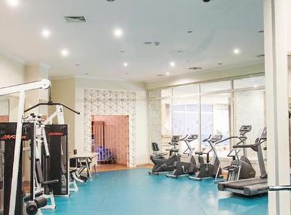 Rox Royal Hotel تورنگار