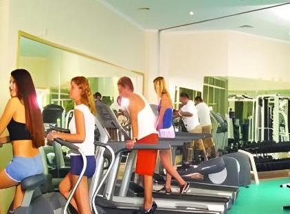 Rox Royal Hotel تورنگار
