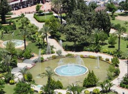 Rox Royal Hotel تورنگار