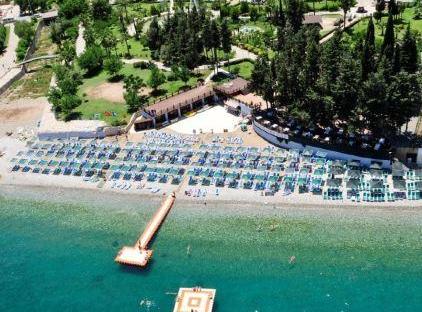 Rox Royal Hotel تورنگار