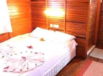 Imeros Hotel تورنگار