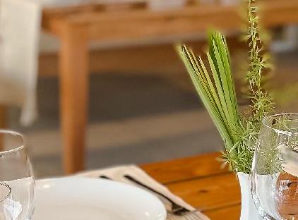 Oase Garden Hotel تورنگار