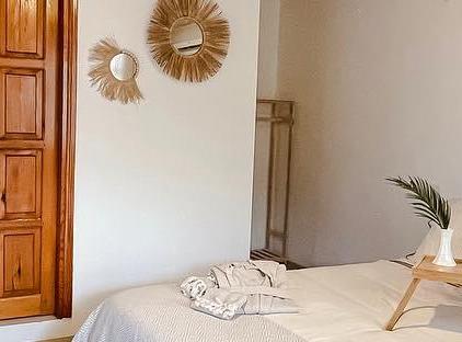 Oase Garden Hotel تورنگار