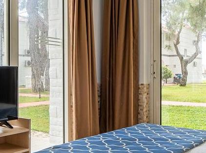 Amara Comfort Resort تورنگار