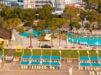 Amara Comfort Resort تورنگار