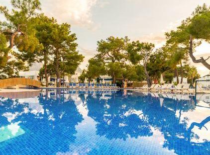 Amara Comfort Resort تورنگار