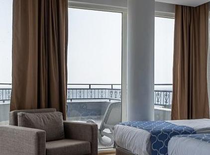 Amara Comfort Resort تورنگار