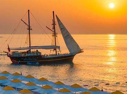 Pirate's Beach Club - Ultra All Inclusive تورنگار