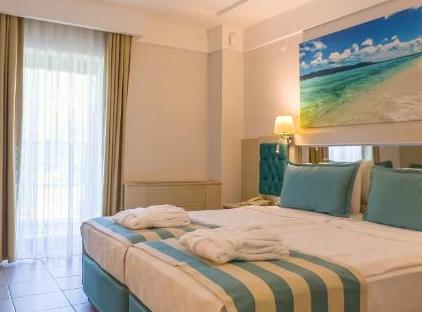 TT Hotels Hydros Club تورنگار