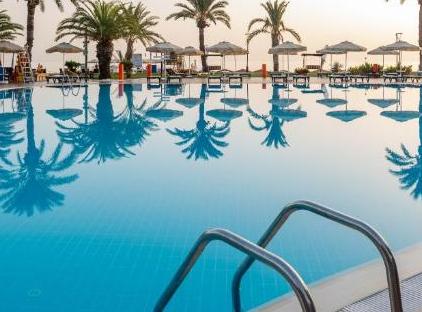 TT Hotels Hydros Club تورنگار