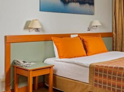 TT Hotels Hydros Club تورنگار
