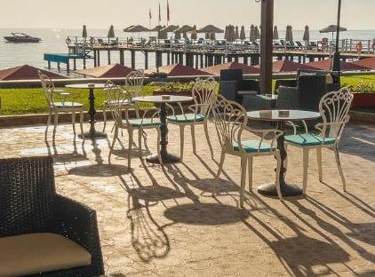 TT Hotels Hydros Club تورنگار
