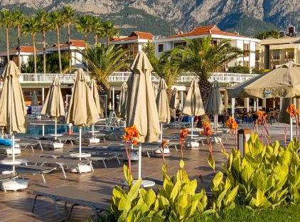 TT Hotels Hydros Club تورنگار