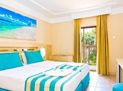 TT Hotels Hydros Club تورنگار