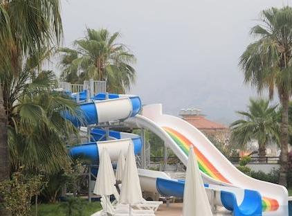 Istanbul Beach Hotel                                                                        تورنگار